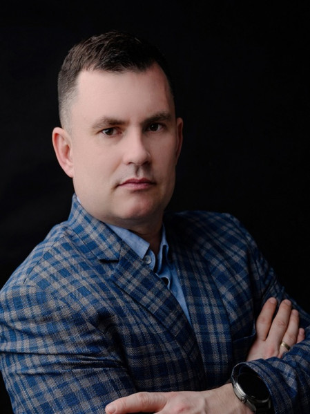 Adrian Pacholarz (Biuro główne)